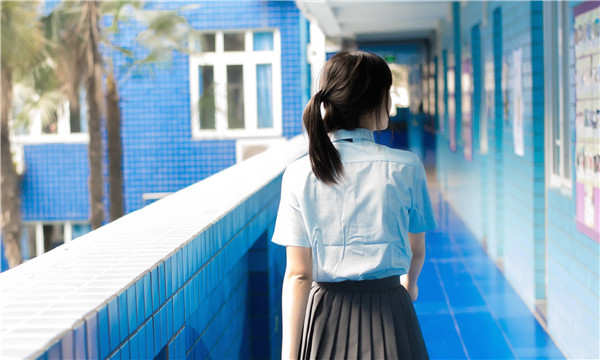 临颍如何找到一个可以帮助我生孩子的女人？